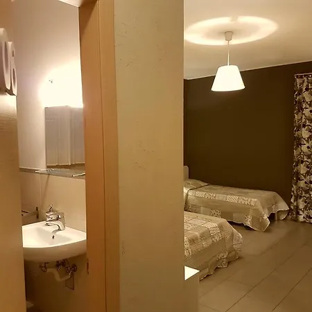Aparthotel Borgo Sabbionara 3*